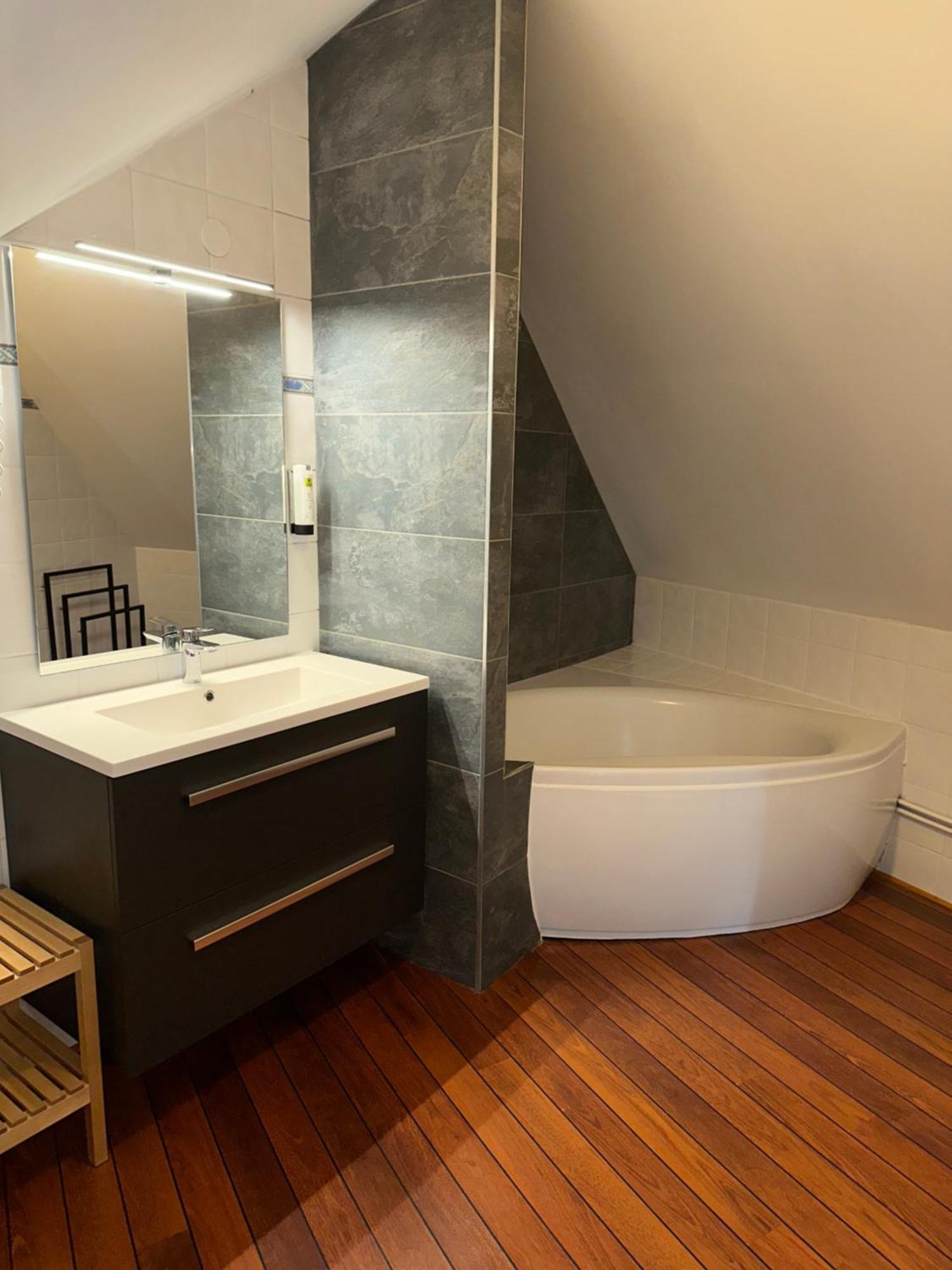 Logis Hotel Volcan Sancy Nebouzat Luaran gambar