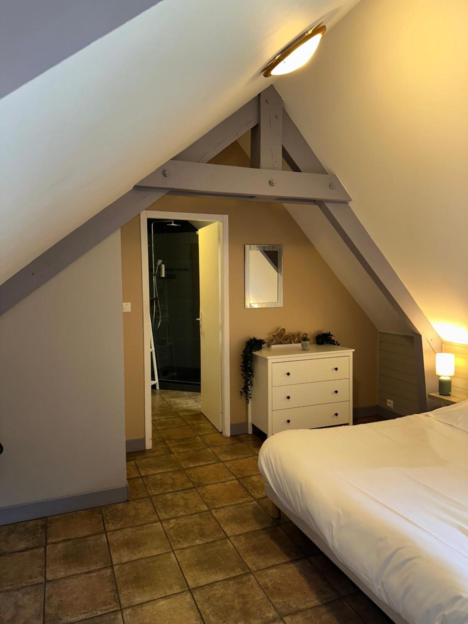 Logis Hotel Volcan Sancy Nebouzat Luaran gambar